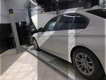 BMW F30 − Сход-развал